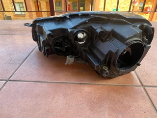VW golf 6 right headlight