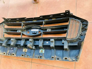 Ford ranger T7 front grill