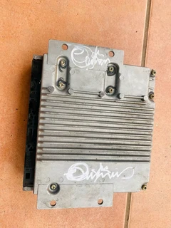 Alfa Romeo 2.5 V6 ECU computer box for sale