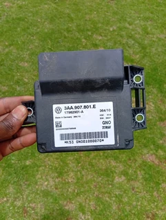 2010-2015 vw passat parking handbreakcontrol unit