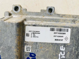 Renault sandero manual computer box ECU
