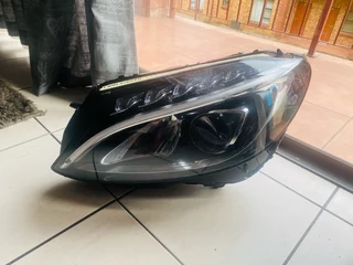 Mercede Benz w205 c class left headlight