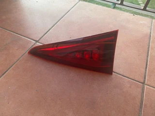 2023 Mercedes Benz gle v167 right tail gate light