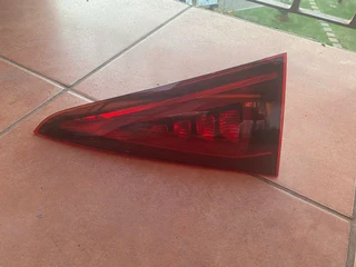 2023 Mercedes Benz gle v167 right tail gate light