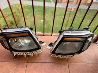 Ford ranger t6 left and right headlights for sale