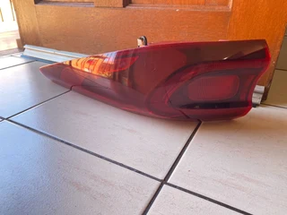 2021 Kia sportage right tail light