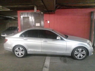 2009 Mercedes Benz c200 w204 stripping