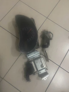 2015-2017 Datsun go lock set for sale