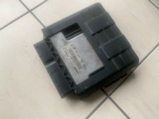 Chevrolet aveo 1.3 cdti computer box