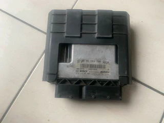 Chevrolet aveo 1.3 cdti computer box