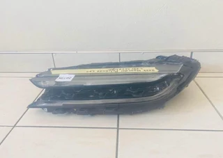 2023 hyandai palisade led left headlight