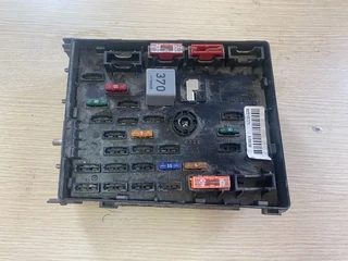 2011 vw Passat cc auto fuse box