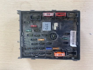 2011 vw Passat cc auto fuse box
