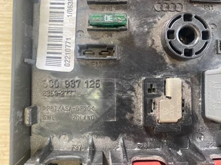 2011 vw Passat cc auto fuse box