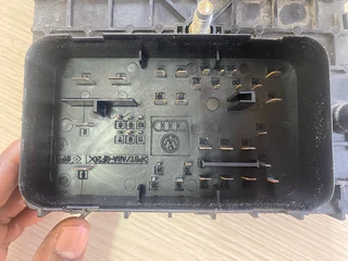 2011 vw Passat cc auto fuse box