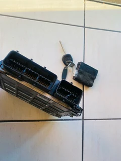 2014-2025 toyota quantum petrol lock set for sale in good condition