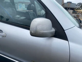 Ssangyong rexton 270d Mirror for sale