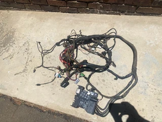 Mercedes Benz w204 engine harness