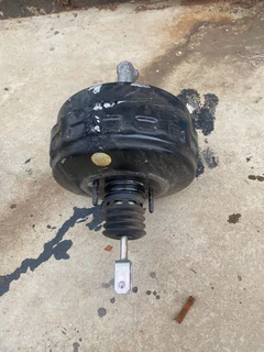 Mercedes Benz w204 break booster