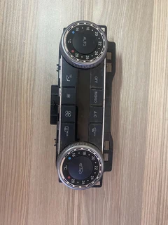 Mercedes Benz w204 climate control panel