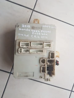 2009-2013 honda yazz ,honda crz petrol fuse box for sale