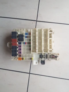 2009-2013 honda yazz ,honda crz petrol fuse box for sale