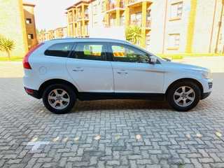 2012 Volvo xc60 automatic for sale