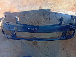 2009-2012 mercedes Benz c class front bumper and headlight  brackets for sale in good condition