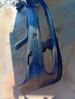 2009-2012 mercedes Benz c class front bumper and headlight  brackets for sale in good condition