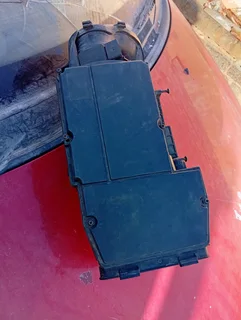 Mercedes Benz w204 air filter box for sale with sensor