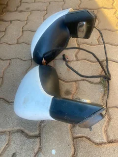 Peugeot 207 left and right mirror for sale in good condition