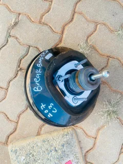 Citreon c3 Peugeot 207 break booster for sale in good condition