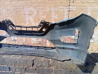 2017-2021 nissan X trail front bumper OEM in good condition