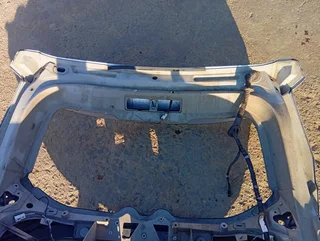 2018 nissan X trail tailgate in good condition