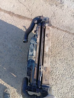 Mercedes Benz w204 radiator fan and intercooler for sale