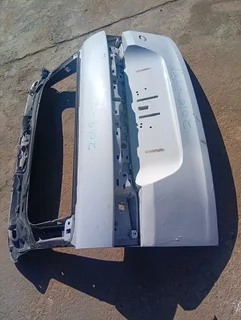 2018-2024 range rover Evoque tailgate for sale