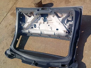 2018-2024 range rover Evoque tailgate for sale