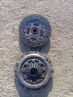 Hyundai i10 clutch and pressure plate