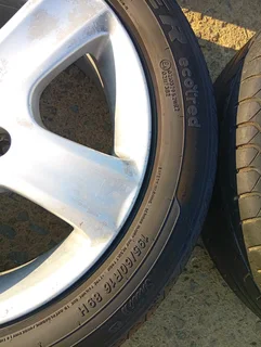 Peugeot 307  4 set of 16inch rims and tyres