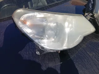 Chrysler Sebring left and right headlight for sale