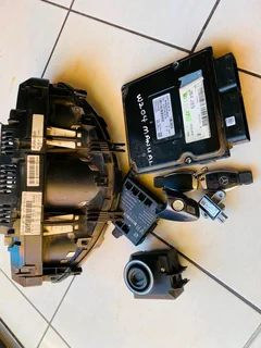 2010 mercedes Benz w204 manual lockset