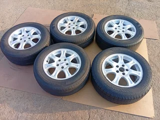 5 set of Chery tiggo tx  rims and tyres PDC 5 X 114.3