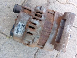 Peugeot 207 Citroen c3 alternator for sale