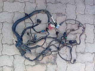 Peugeot 207 1.4  308 Citroen C4  engine harness