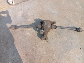 Mercedes Benz w204 rear diff