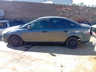 2009 ford focus 1.8 manual stripping for spares