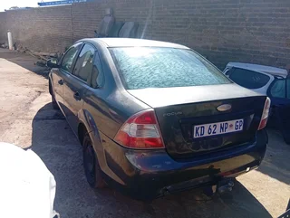 2009 ford focus 1.8 manual stripping for spares