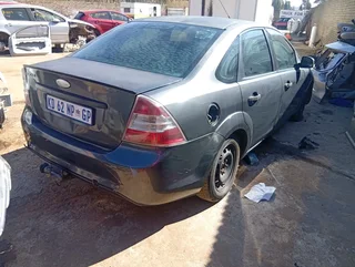 2009 ford focus 1.8 manual stripping for spares