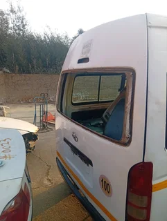 2012 Toyota quantum manual stripping for spares all parts are available