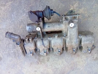 2006-2009 Ssangyong rexton 2.7 intake manifold